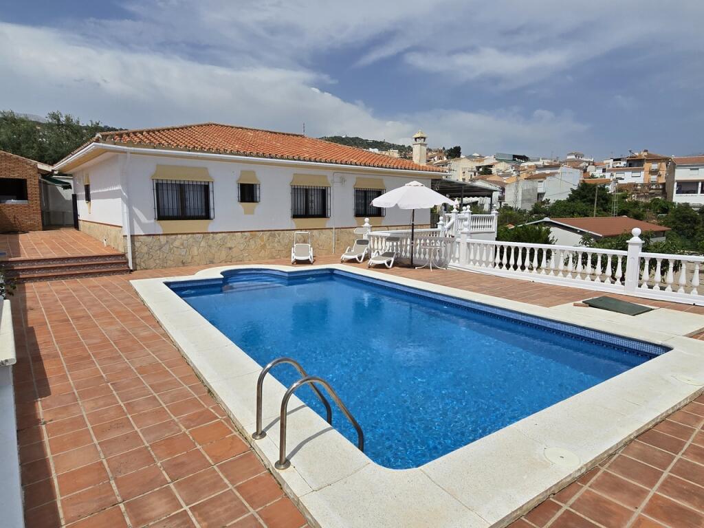 Main image of property: Periana,Málaga